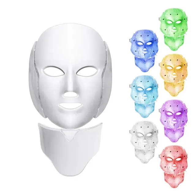 LED-Gesichtsmaske mit Goldlicht 2