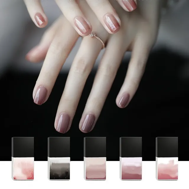 Nagelkleber 1