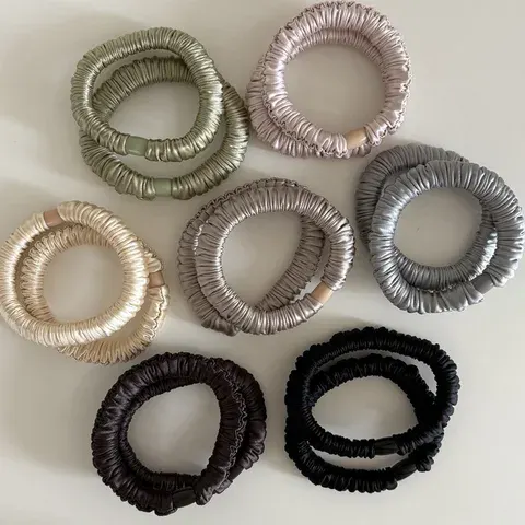 Seiden-Scrunchie