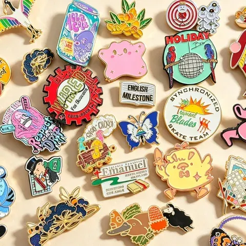 Individueller Emaille-Pin
