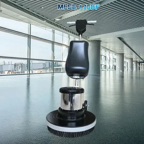 Teppichreinigungsmaschine