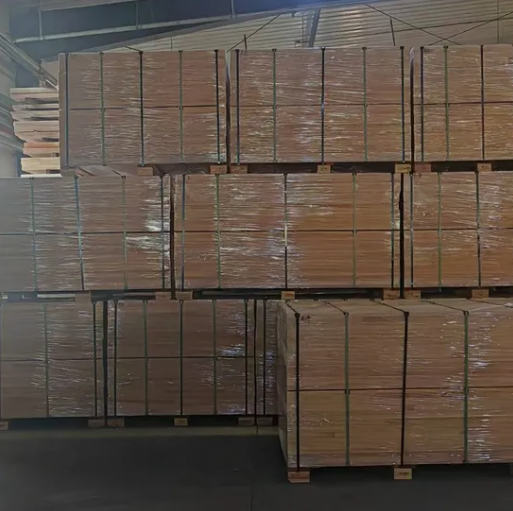 Europäisches Lärchenholz für Bodenunterbau 2