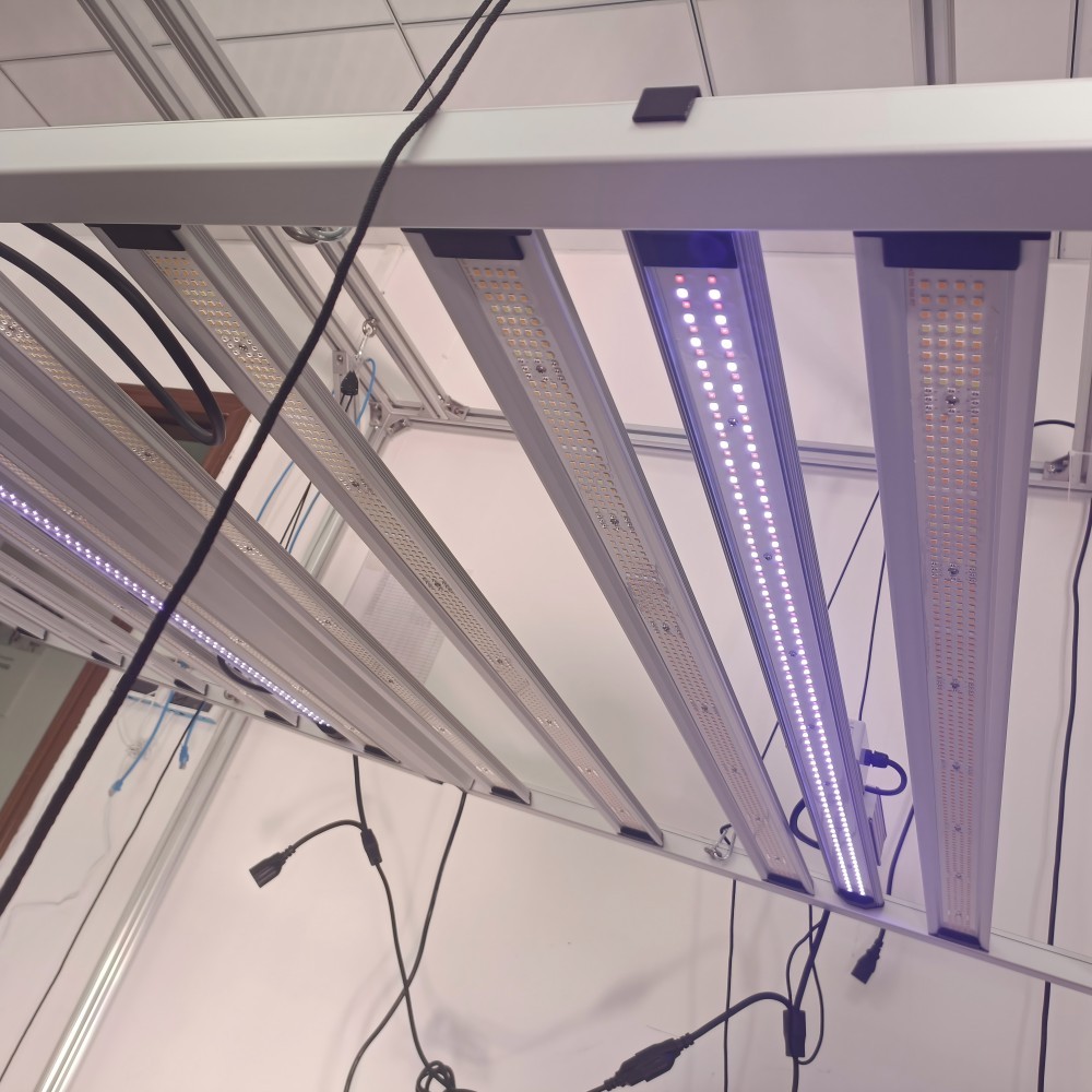 UV-IR Vollspektrum LED-Lichtleiste für Pflanzen