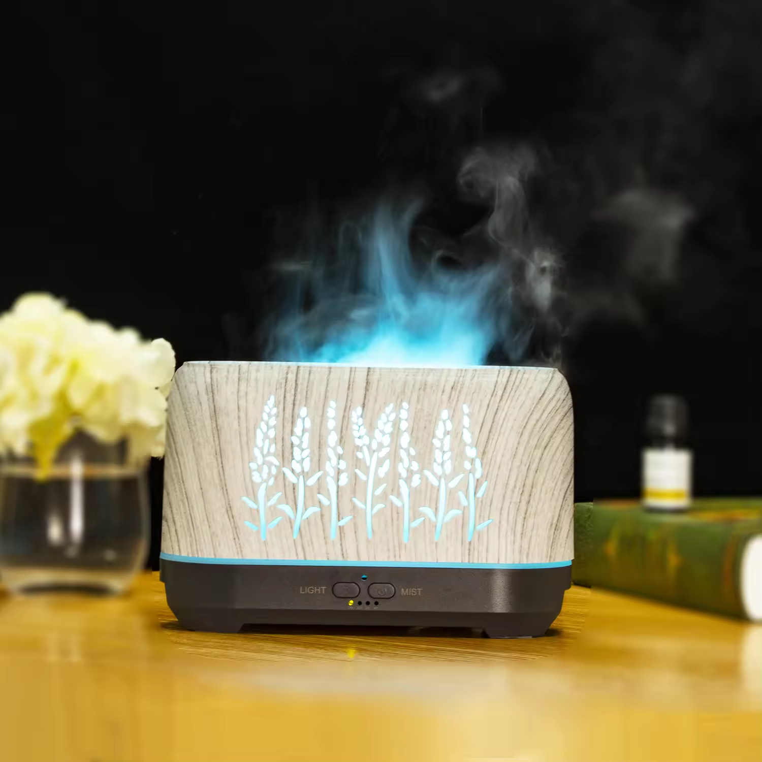 Aromatherapie-Diffuser im Holzdekor mit Flammenoptik 2