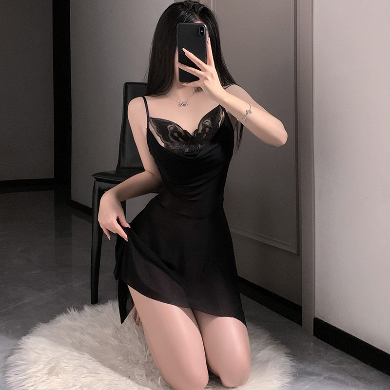 Rosa Seiden-Chemise mit Spitze und Babydoll-Schnitt 4