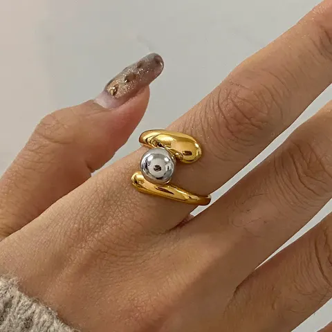 Ring
