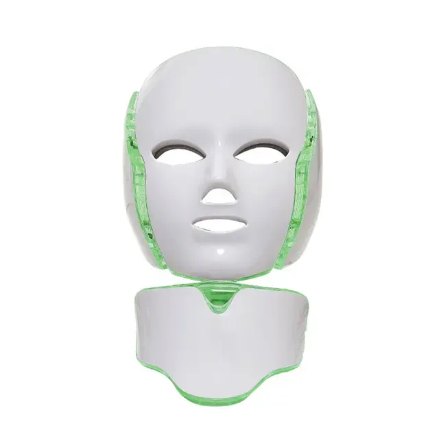 LED-Gesichtsmaske mit Goldlicht 4
