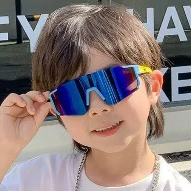Bunte Kinder-Sonnenbrille mit UV400-Schutz 2