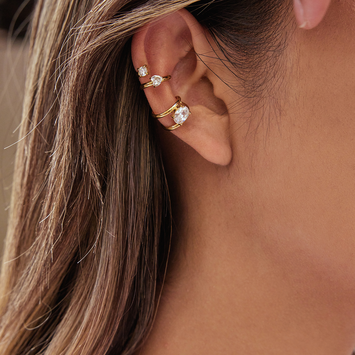 Doppelreihige Zirkonia Ohrklemme in Gold 2