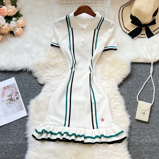 Strick-Minikleid 2