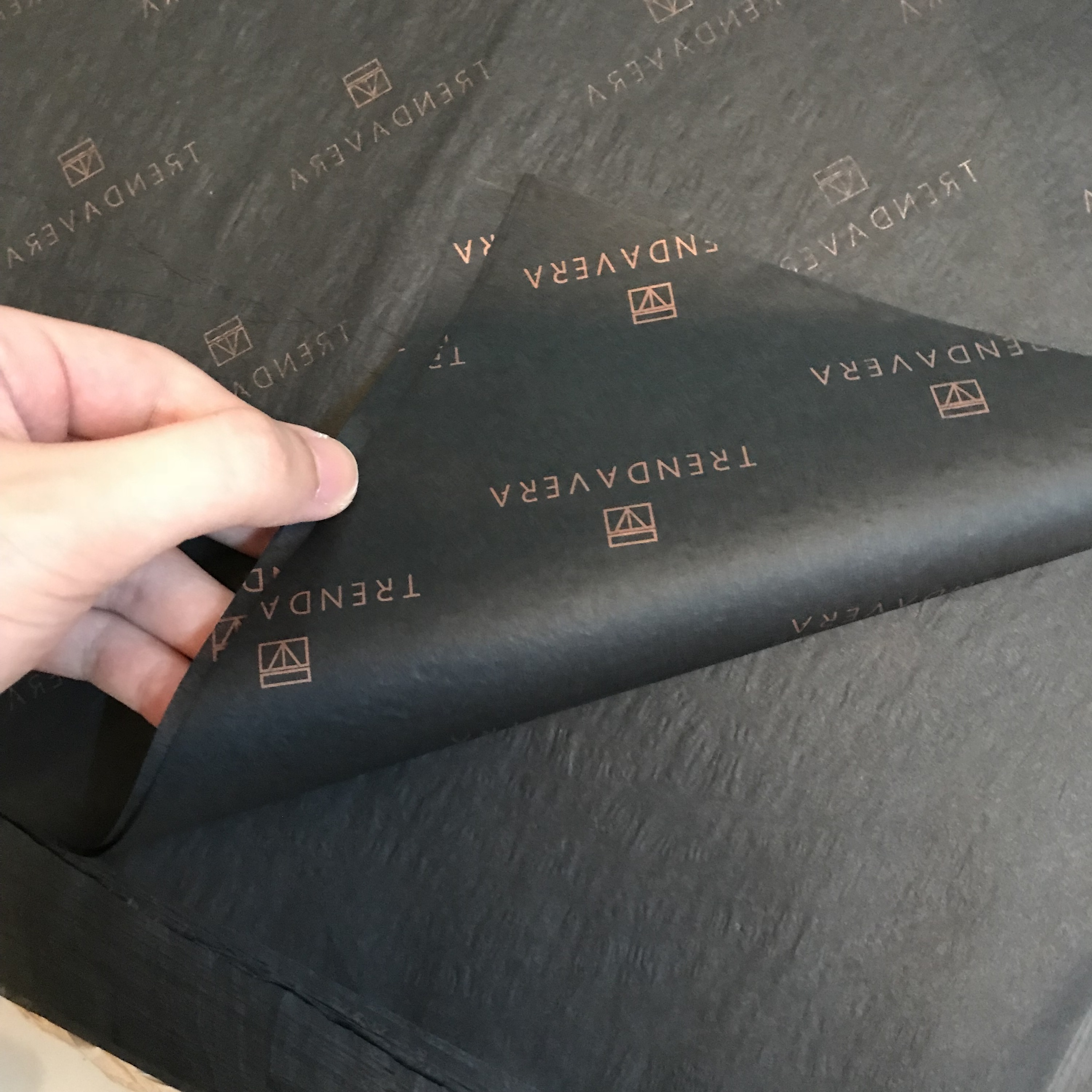 Seidenpapier mit Logo 3