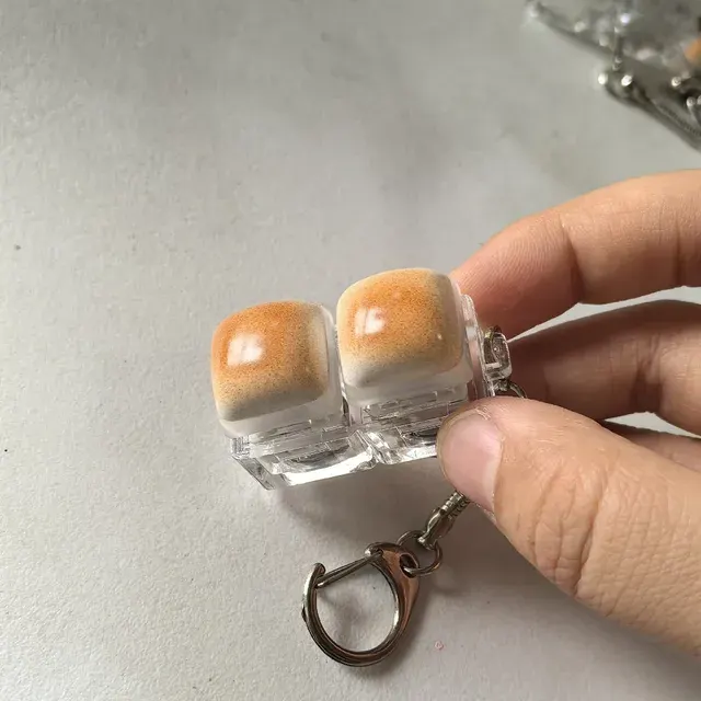 Brot-Design Zappel-Keycap als Schlüsselanhänger 4