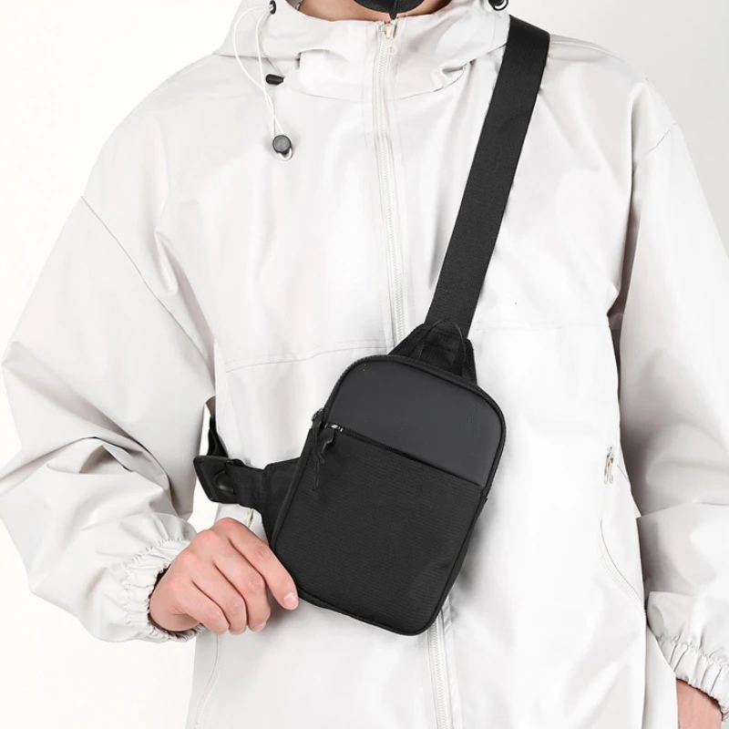 Herren-Brusttasche 2