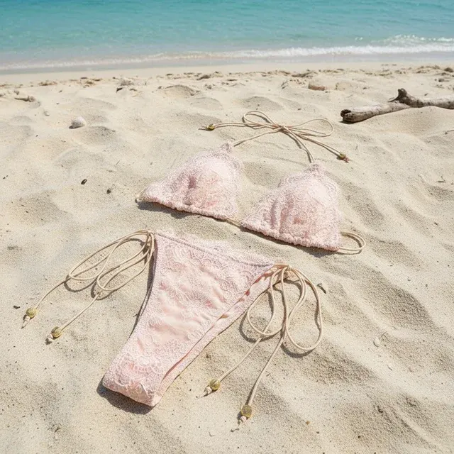 Spitzen-Bikini 2