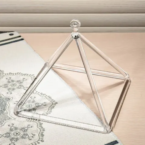 Kristallpyramide