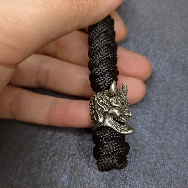 Paracord-Schlüsselanhänger 4