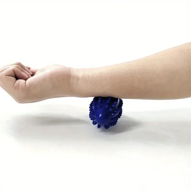 Massageball mit Noppen 3