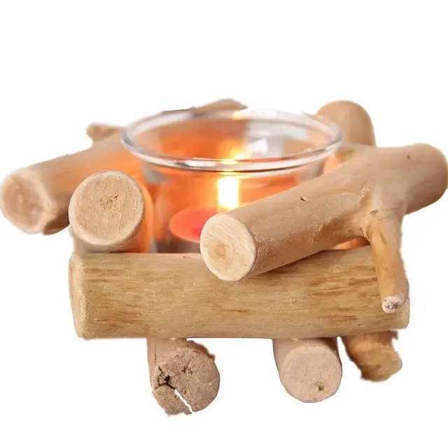 Holz-Kerzenhalter 2
