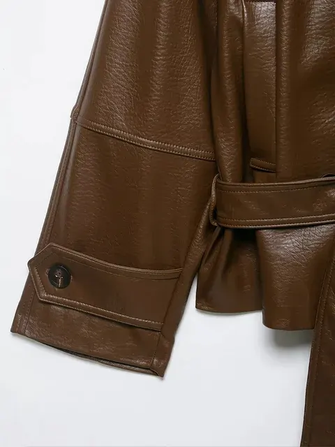 Kunstleder-Jacke mit Gürtel 4