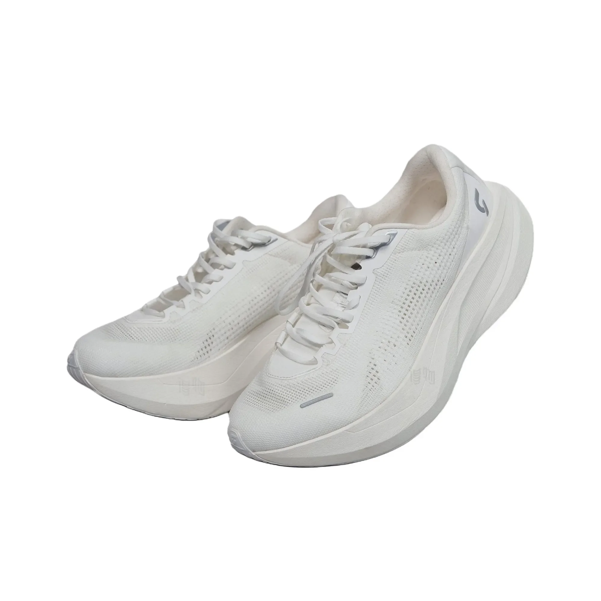 Marathon-Laufschuhe 2