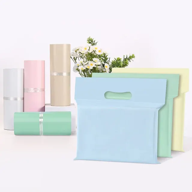 Versandtasche aus Poly 4
