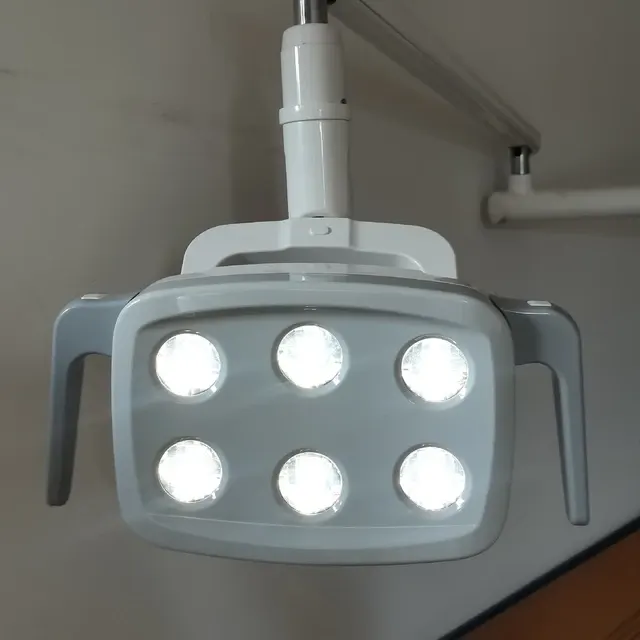 Dental-LED-Mundlicht 4
