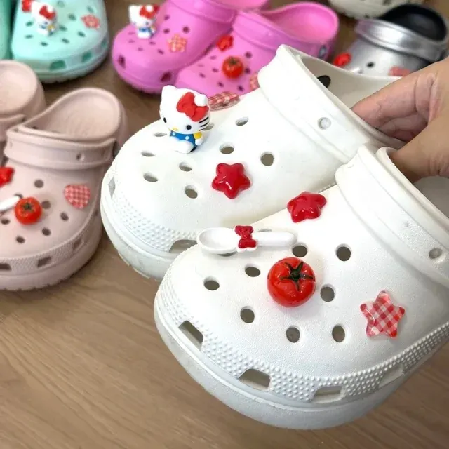Tomatenroter DIY-Schuhschnallen-Anhänger 2