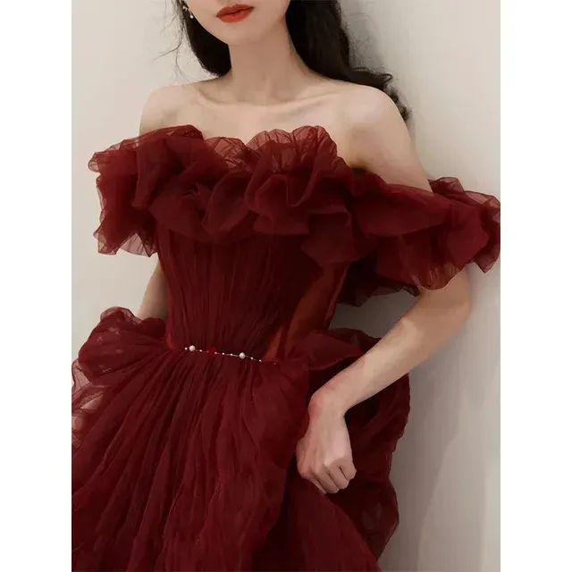 Damen-Ballkleid 2