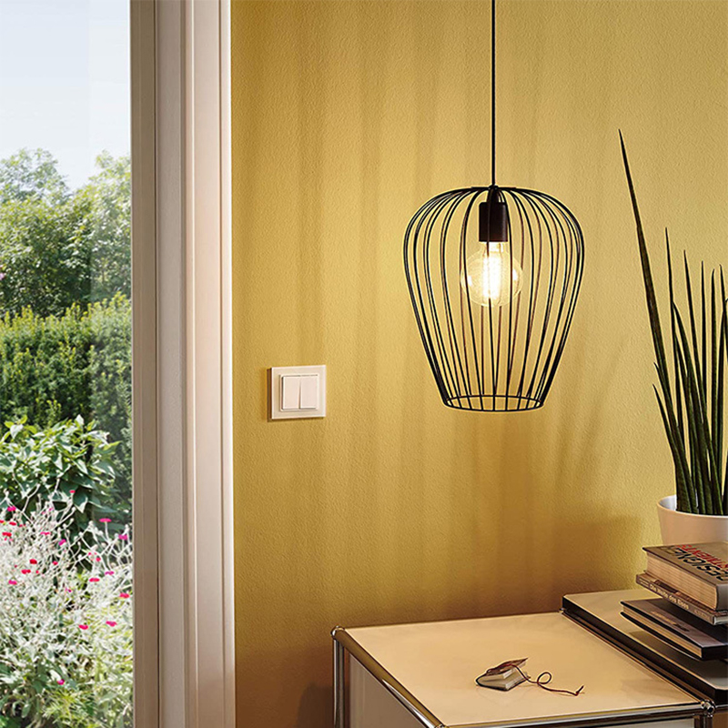 Vintage Eisen Stehlampe mit LED