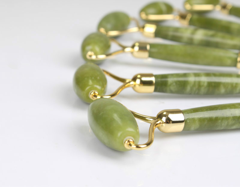 Grüner Jade-Gesichtsroller-Set Gua Sha 4