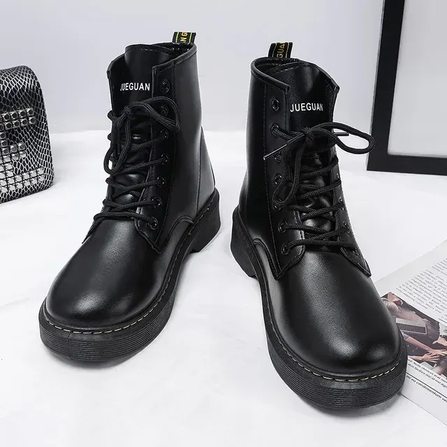 Stiefeletten 3