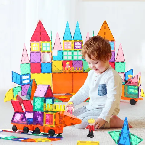 Magnetische Bausteine Set mit 120 Teilen