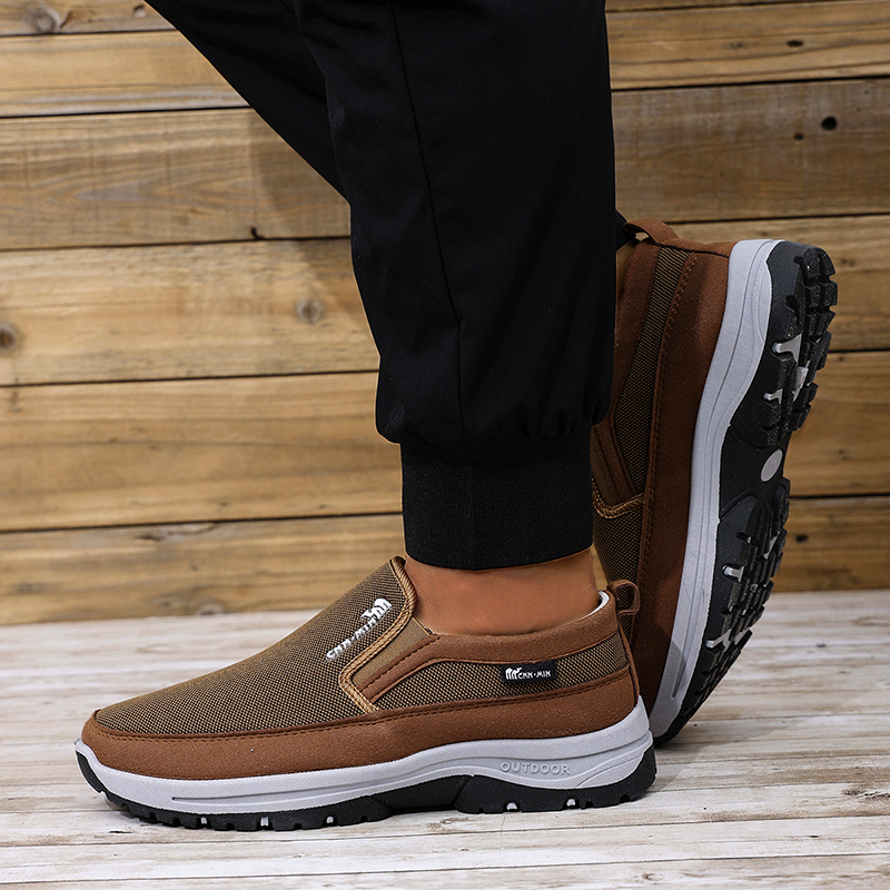 Slip-on Sneaker 3