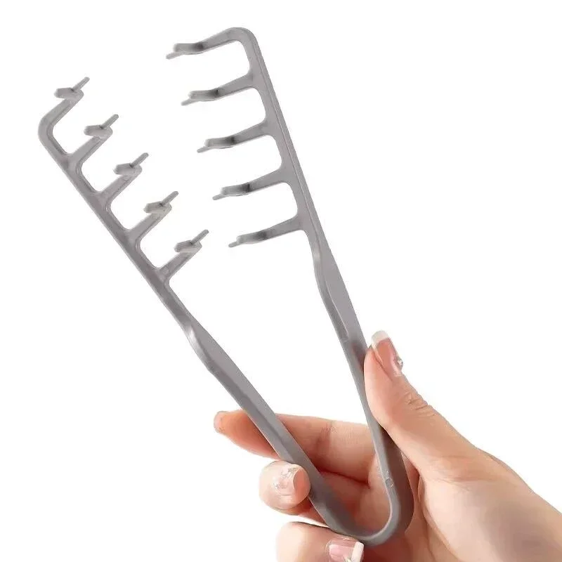 Voluminöser Kamm mit breiten Zähnen 2