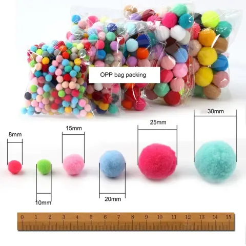 Flauschige Bunte Pompons Set 8-30mm