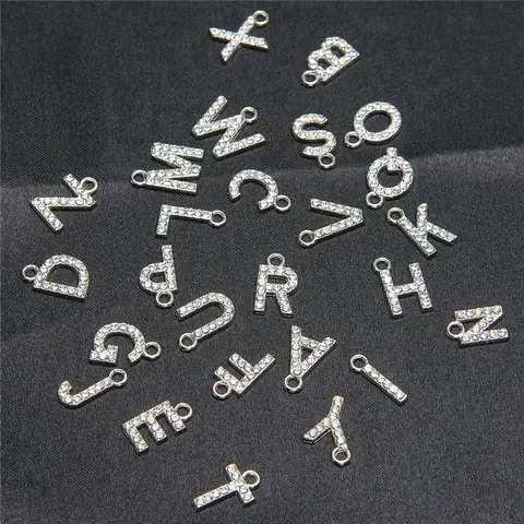 Buchstaben-Anhänger