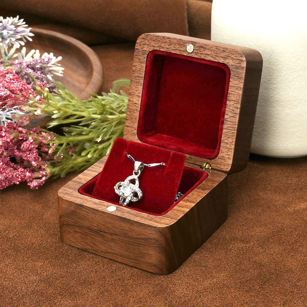 Holz-Halsketten-Box 4