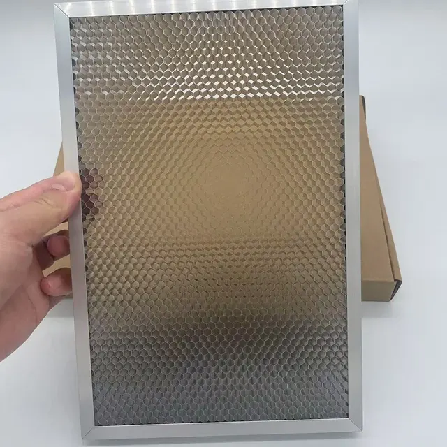 Laser-Wabenbett 4