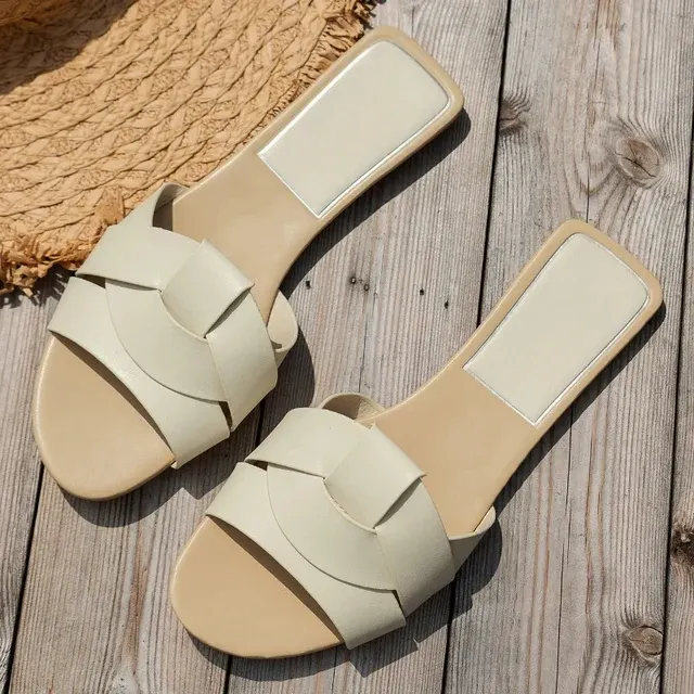 Geflochtene Flachsandalen 4