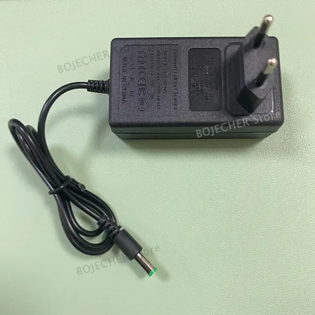 Netzteil-Adapter 2