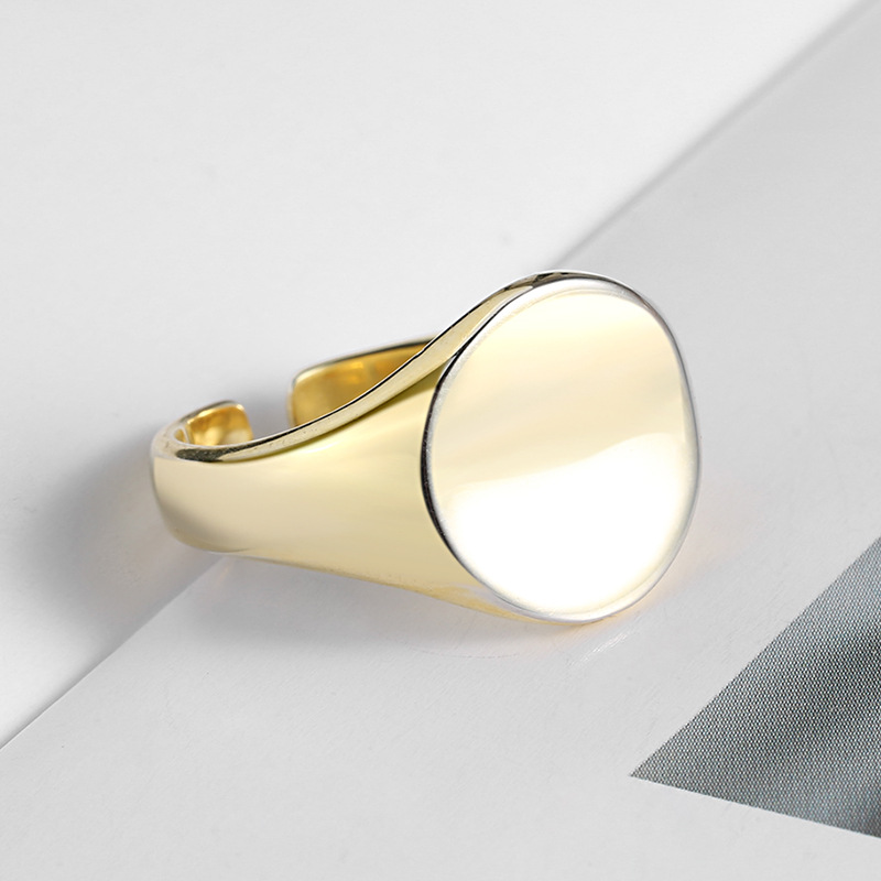 Ovaler Ring