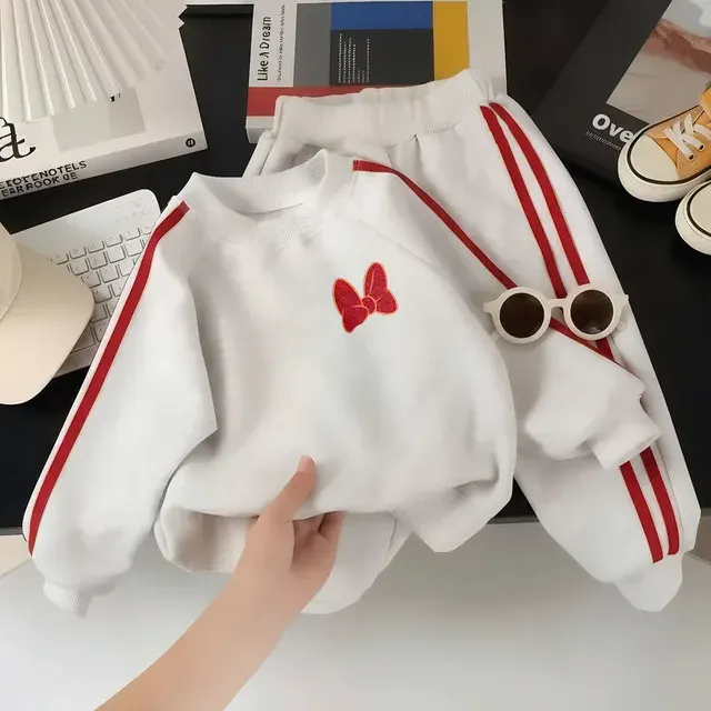 Kinder-Hoodie-Trainingsanzug 3