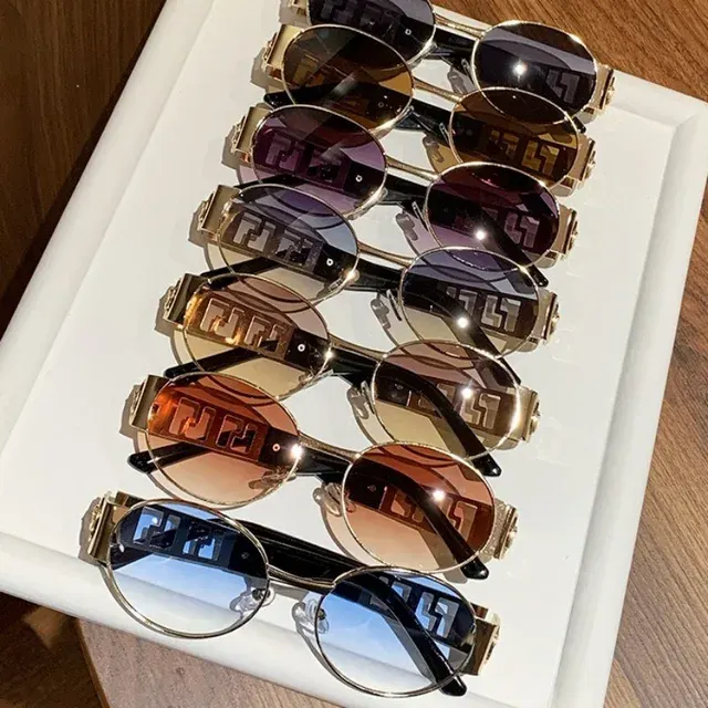 Ovale Metall-Sonnenbrille 4