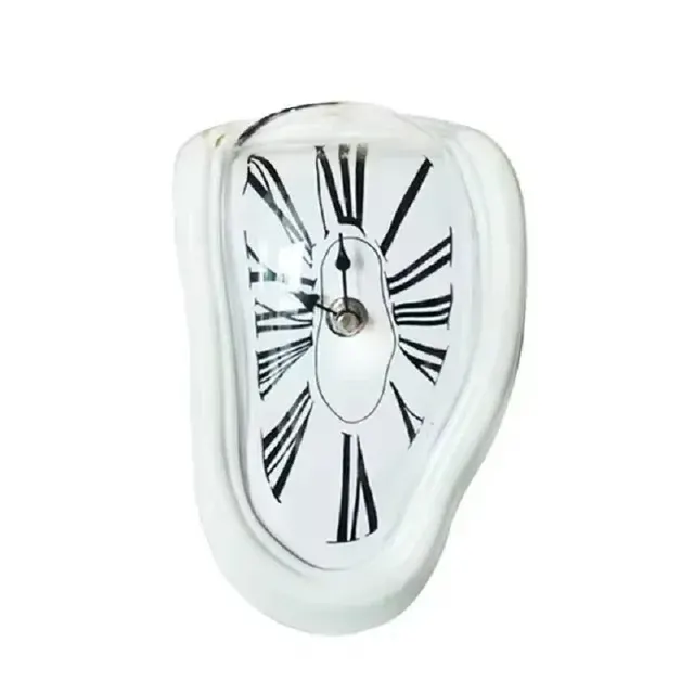 Schmelzuhr-Wanduhr 4
