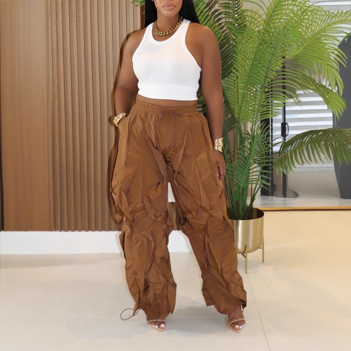 Locker geschnittene High-Waist-Cargohose 3