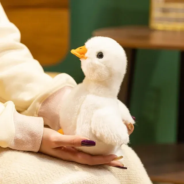 Realistisches Enten-Plüschtier 4