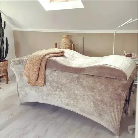 Wimpernverlängerungsbett