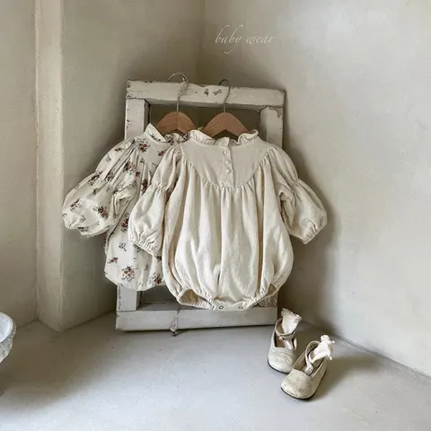 Baby-Strampler