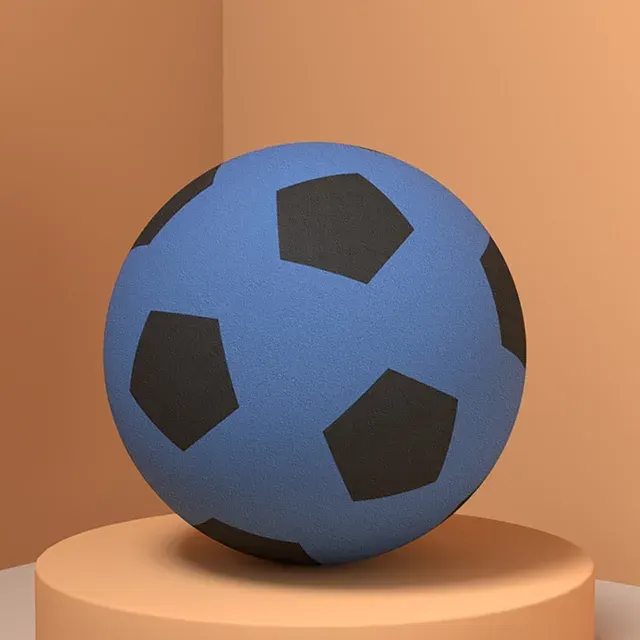 Leiser Hallenfußball 3