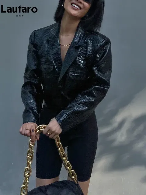 Kunstleder-Lackjacke 3